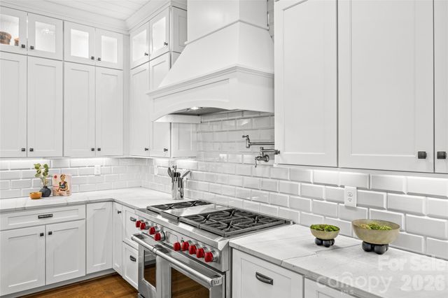 607 Dorothy Drive, Charlotte, NC 28203