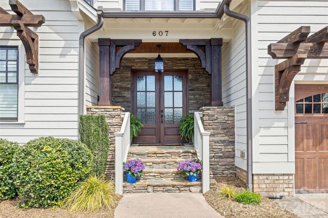 607 Dorothy Drive, Charlotte, NC 28203