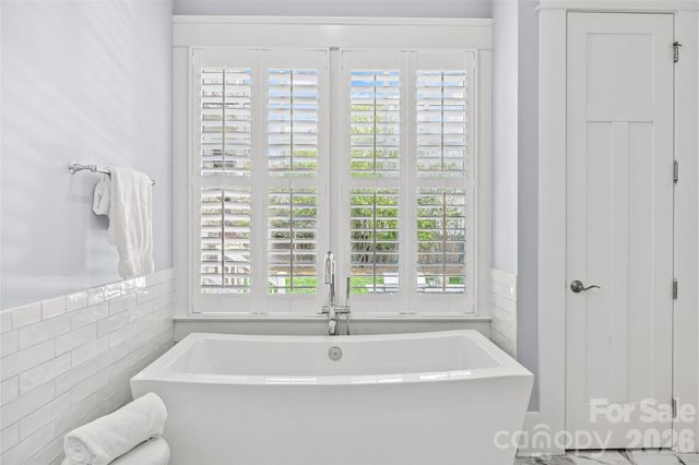 607 Dorothy Drive, Charlotte, NC 28203