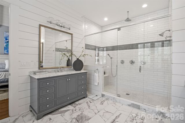 607 Dorothy Drive, Charlotte, NC 28203