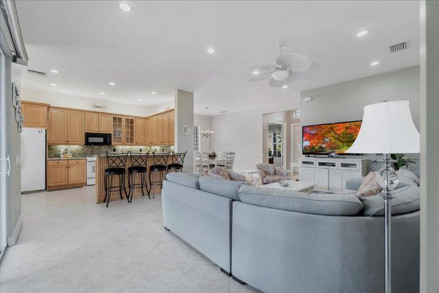 10599 Silverton Lane, Boynton Beach, FL 33437