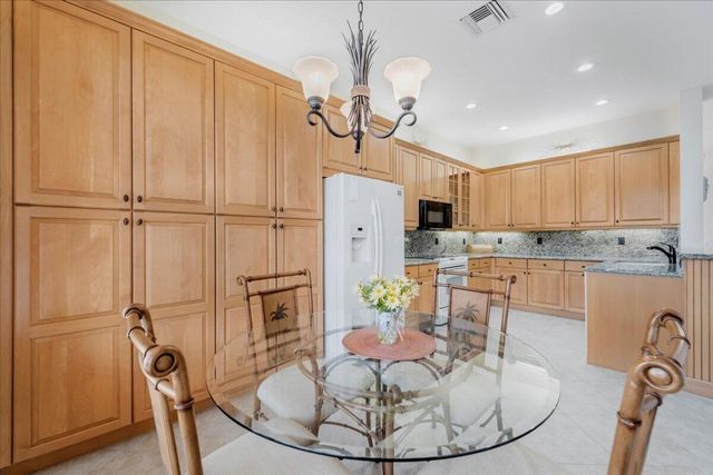 10599 Silverton Lane, Boynton Beach, FL 33437