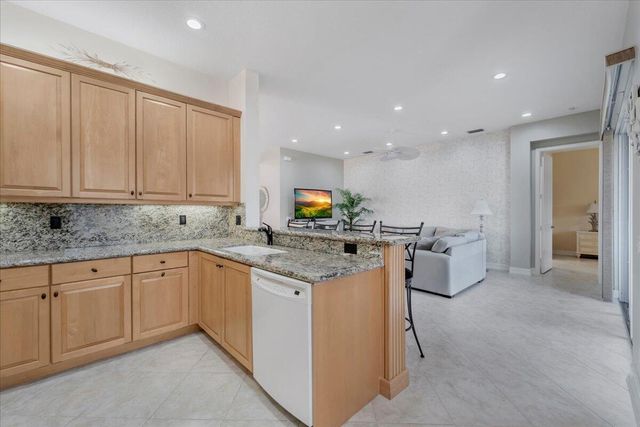 10599 Silverton Lane, Boynton Beach, FL 33437