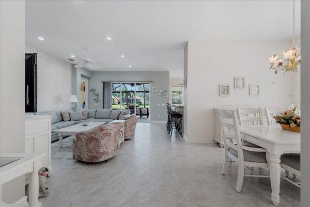 10599 Silverton Lane, Boynton Beach, FL 33437