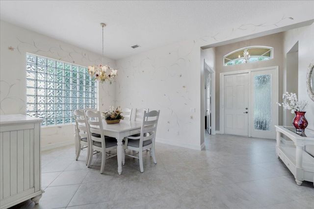 10599 Silverton Lane, Boynton Beach, FL 33437