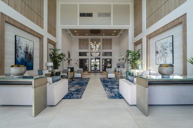 10599 Silverton Lane, Boynton Beach, FL 33437