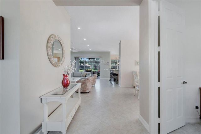 10599 Silverton Lane, Boynton Beach, FL 33437