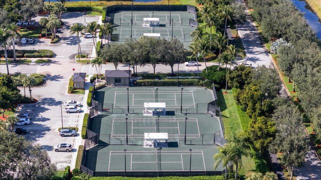 10599 Silverton Lane, Boynton Beach, FL 33437