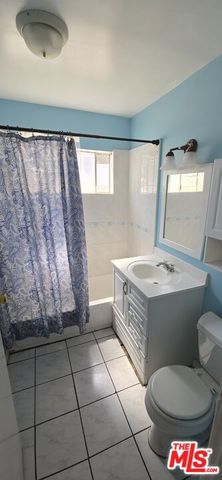 1561 W 7th Street, San Pedro, CA 90732