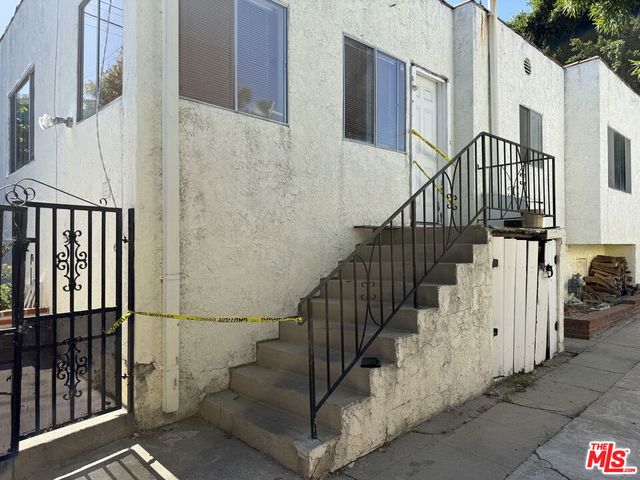 1561 W 7th Street, San Pedro, CA 90732
