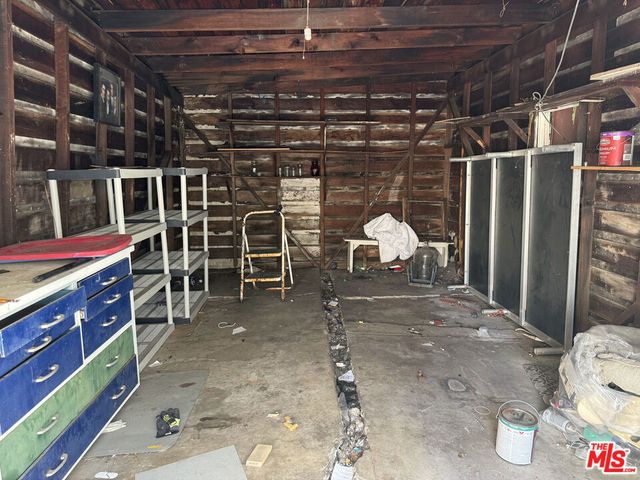 1561 W 7th Street, San Pedro, CA 90732