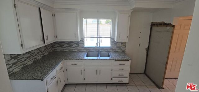 1561 W 7th Street, San Pedro, CA 90732