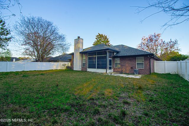 8146 LEAFCREST Drive, Jacksonville, FL 32244