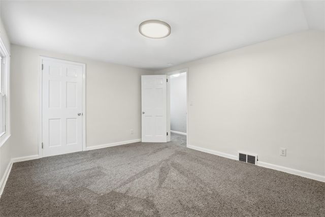 2612 Bethel Church Rd, Bethel Park, PA 15102