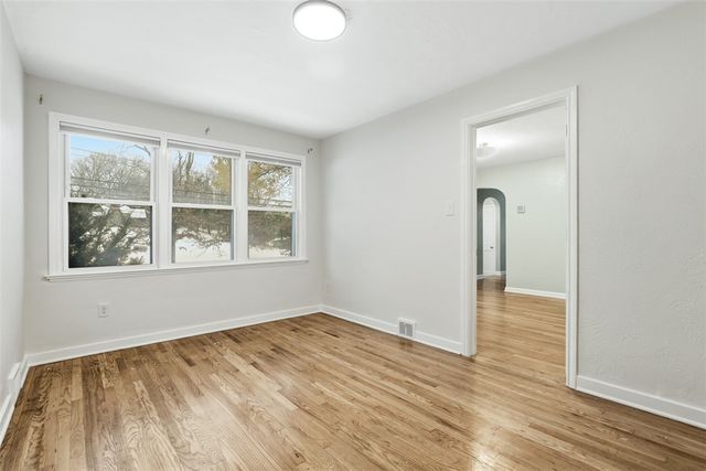 2612 Bethel Church Rd, Bethel Park, PA 15102