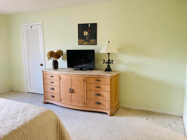 7979 Eastlake Drive F, Boca Raton, FL 33433