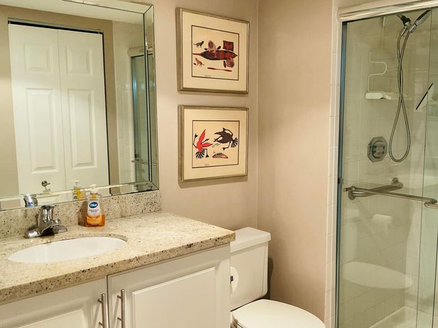 7979 Eastlake Drive F, Boca Raton, FL 33433