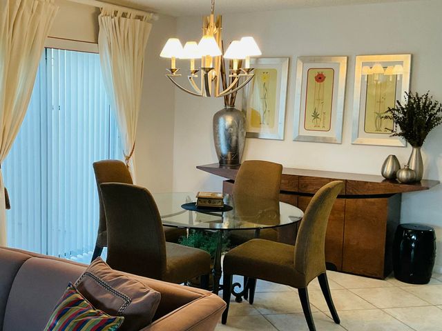 7979 Eastlake Drive F, Boca Raton, FL 33433