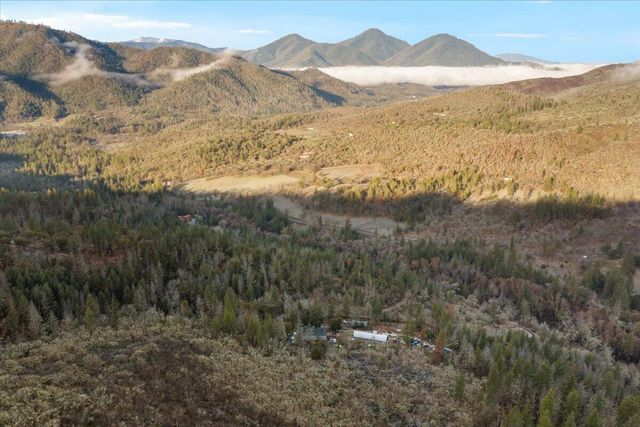 9511 Sterling Creek Road, Jacksonville, OR 97530