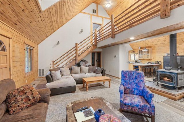 9511 Sterling Creek Road, Jacksonville, OR 97530