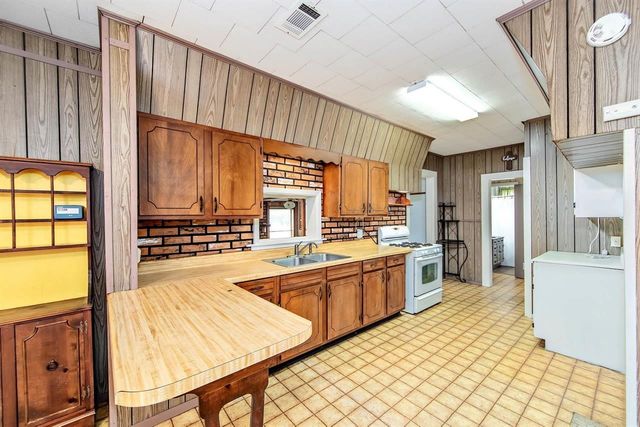 1148 Bayou Blue Rd, Houma, LA 70363