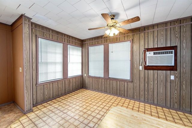 1148 Bayou Blue Rd, Houma, LA 70363