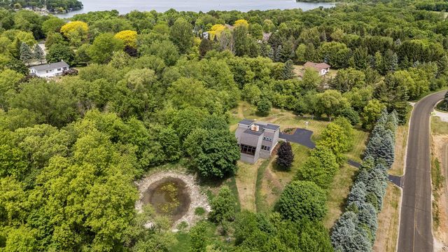 2953 Kettle Moraine ROAD, Hartford, WI 53027