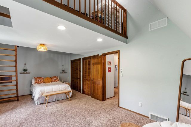 2953 Kettle Moraine ROAD, Hartford, WI 53027