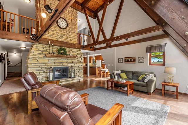 2953 Kettle Moraine ROAD, Hartford, WI 53027