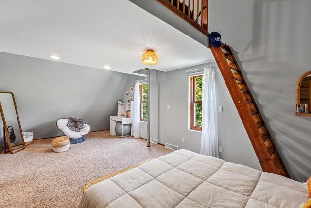 2953 Kettle Moraine ROAD, Hartford, WI 53027