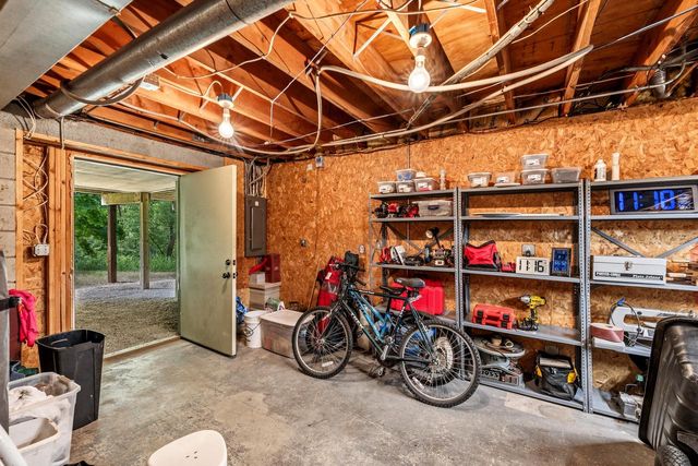 2953 Kettle Moraine ROAD, Hartford, WI 53027