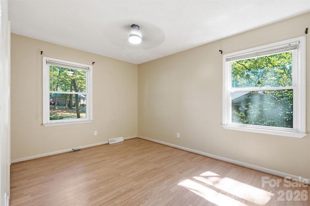 609 Old Farm Road, Statesville, NC 28625