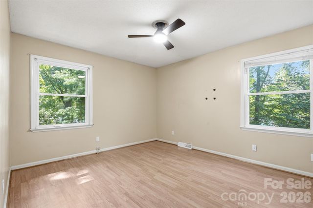 609 Old Farm Road, Statesville, NC 28625