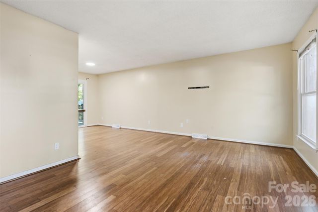 609 Old Farm Road, Statesville, NC 28625
