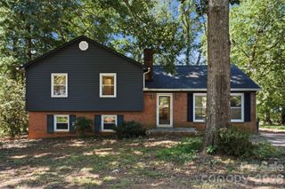 609 Old Farm Road, Statesville, NC 28625