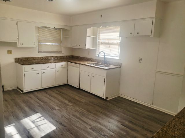 712 May Street, Calumet City, IL 60409