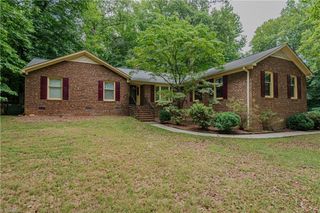 2603 Crescent Hill Drive, Mebane, NC 27302