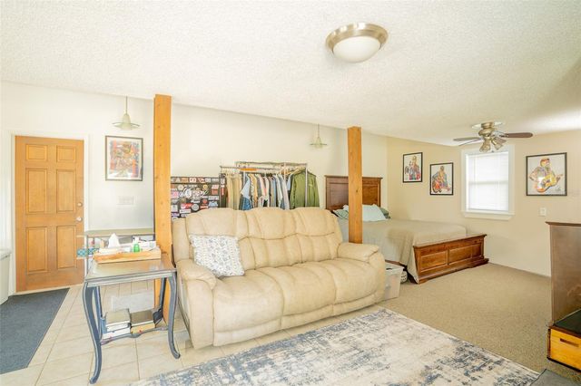 1433 N LAKE HOWARD DRIVE, Winter Haven, FL 33881