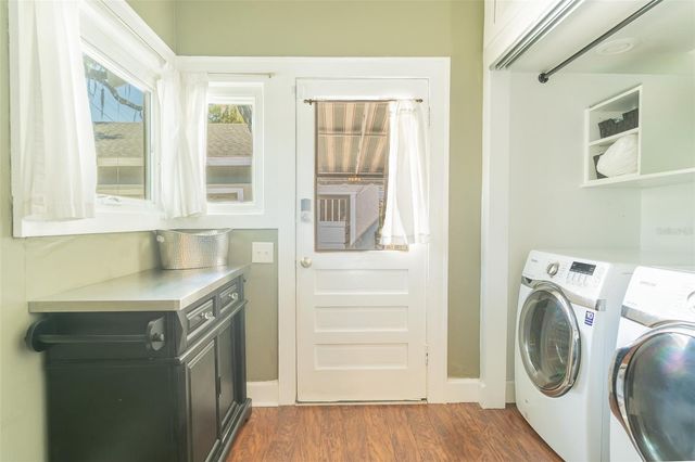 1433 N LAKE HOWARD DRIVE, Winter Haven, FL 33881