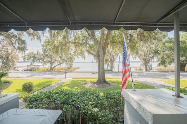 1433 N LAKE HOWARD DRIVE, Winter Haven, FL 33881