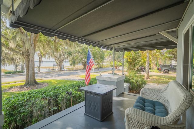 1433 N LAKE HOWARD DRIVE, Winter Haven, FL 33881