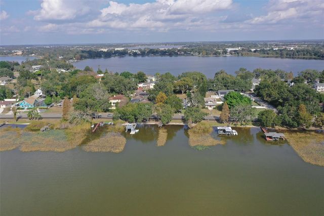 1433 N LAKE HOWARD DRIVE, Winter Haven, FL 33881