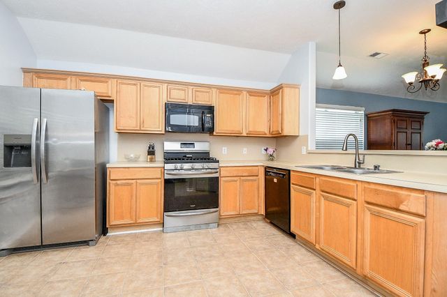 4107 Merlet Drive, Pearland, TX 77584