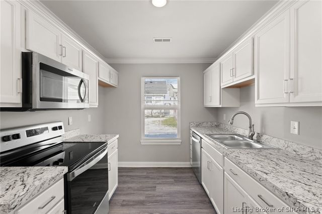 118 Clark Road, Charlestown, IN 47111