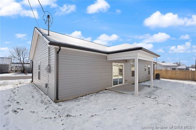 118 Clark Road, Charlestown, IN 47111