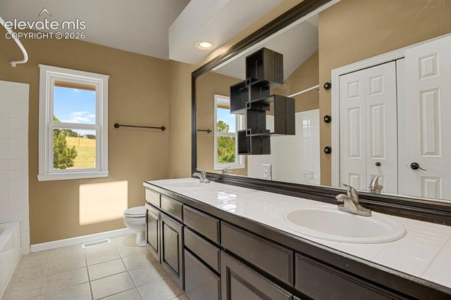 916 W Caribou Drive, Monument, CO 80132