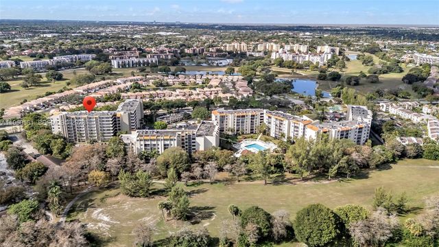 3910 Inverrary Blvd 503-B, Lauderhill, FL 33319