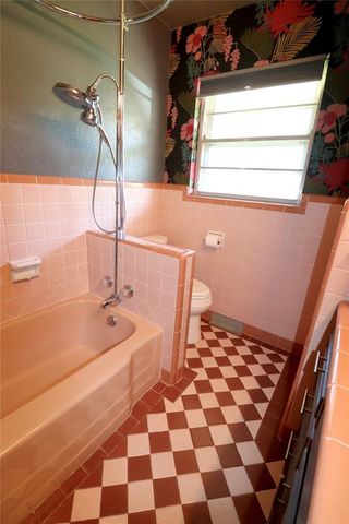 1625 Crestmont Avenue, Norman, OK 73069