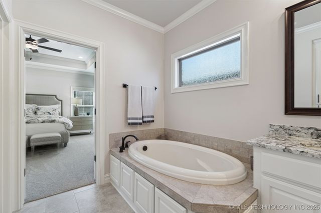 2705 W Twin Oaks Street, Broken Arrow, OK 74012