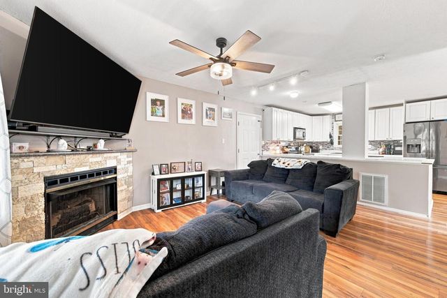 115 BAER OAK DR, Maurertown, VA 22644